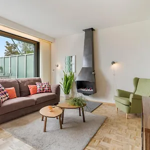 fuths-loft-penthouse-85.brusselshotelsbook.com/